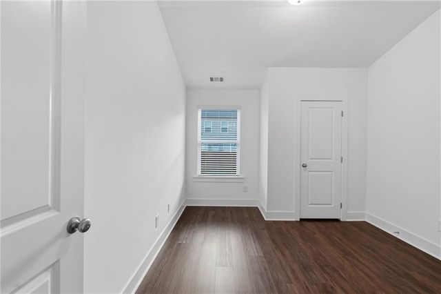 2244 Mulsanne Drive, Lithonia, GA 30058