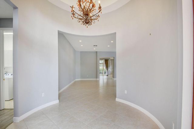 9925 Via Elegante, Wellington, FL 33411