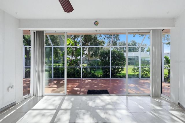 5837 GARDEN LAKES DRIVE, Bradenton, FL 34203