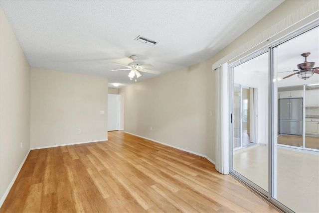 5837 GARDEN LAKES DRIVE, Bradenton, FL 34203