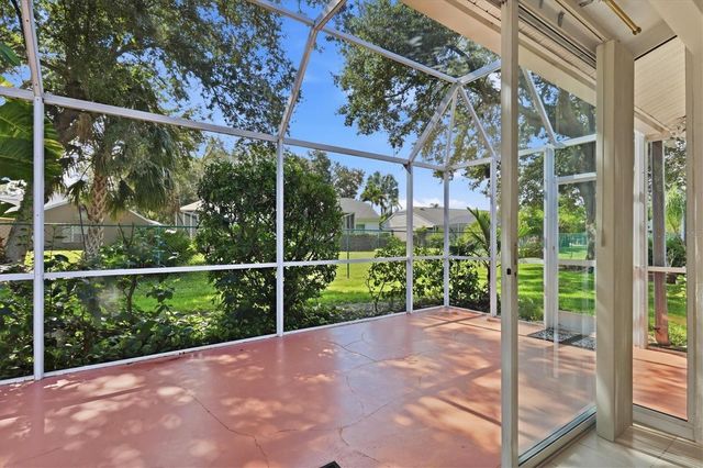 5837 GARDEN LAKES DRIVE, Bradenton, FL 34203