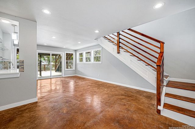 354 Lake Forest, Canyon Lake, TX 78133