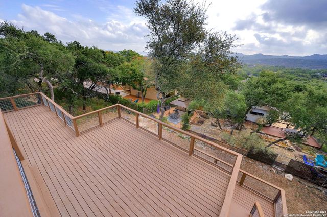 354 Lake Forest, Canyon Lake, TX 78133