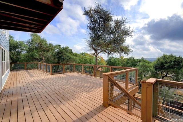 354 Lake Forest, Canyon Lake, TX 78133