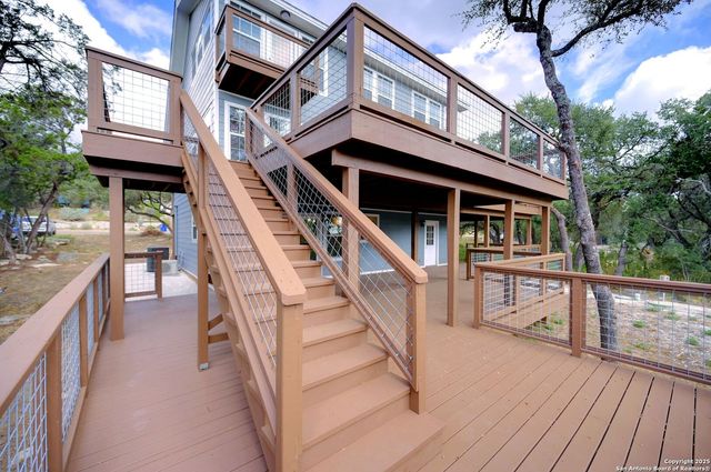 354 Lake Forest, Canyon Lake, TX 78133