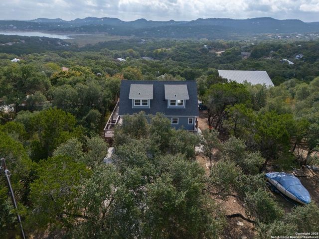 354 Lake Forest, Canyon Lake, TX 78133