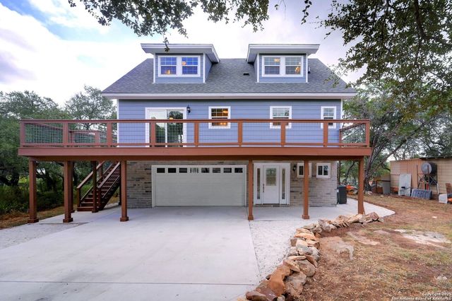 354 Lake Forest, Canyon Lake, TX 78133