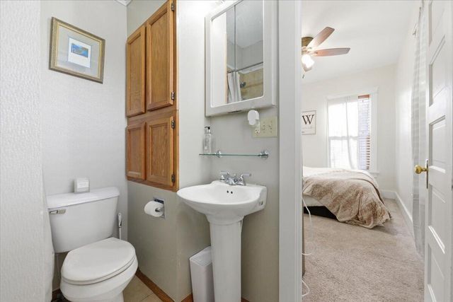 2555 AVENUE C Avenue, Council Bluffs, IA 51501