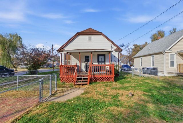 2555 AVENUE C Avenue, Council Bluffs, IA 51501