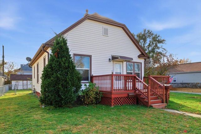 2555 AVENUE C Avenue, Council Bluffs, IA 51501