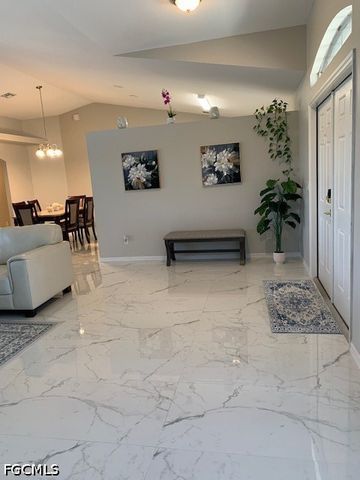 420 NE 15th TER, Cape Coral, FL 33909