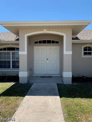 420 NE 15th TER, Cape Coral, FL 33909
