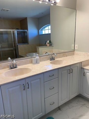 420 NE 15th TER, Cape Coral, FL 33909