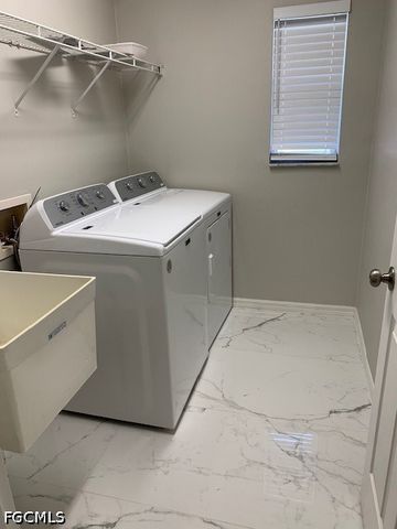 420 NE 15th TER, Cape Coral, FL 33909