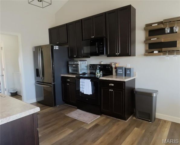 1716 Meade Court, Pacific, MO 63069