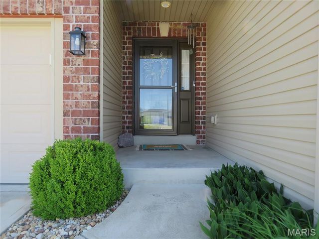 1716 Meade Court, Pacific, MO 63069