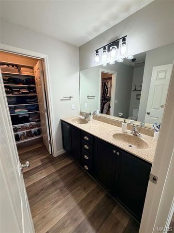 1716 Meade Court, Pacific, MO 63069