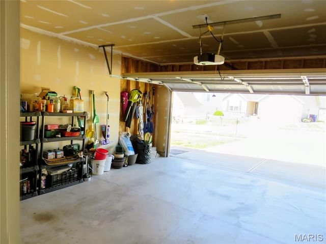 1716 Meade Court, Pacific, MO 63069