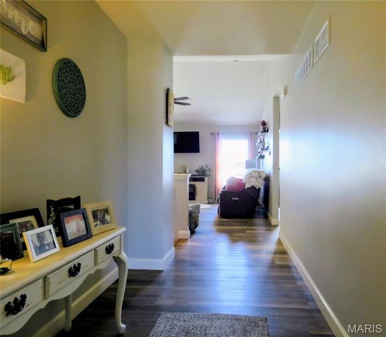 1716 Meade Court, Pacific, MO 63069