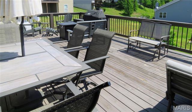 1716 Meade Court, Pacific, MO 63069