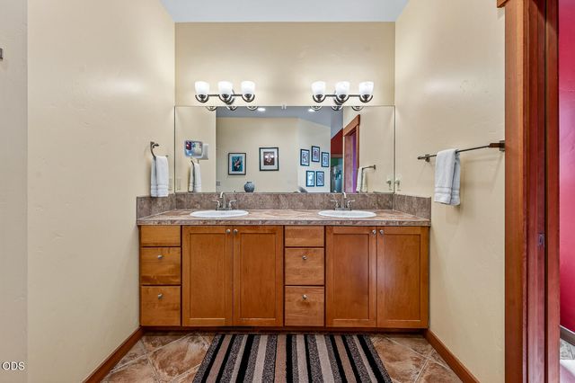 60947 Garnet Street, Bend, OR 97702