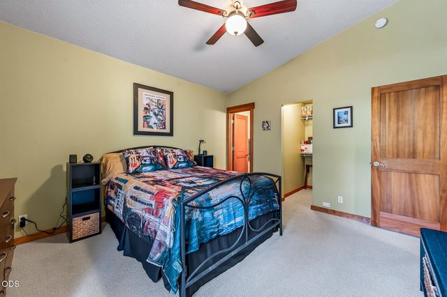 60947 Garnet Street, Bend, OR 97702