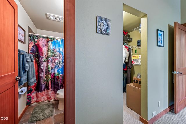 60947 Garnet Street, Bend, OR 97702