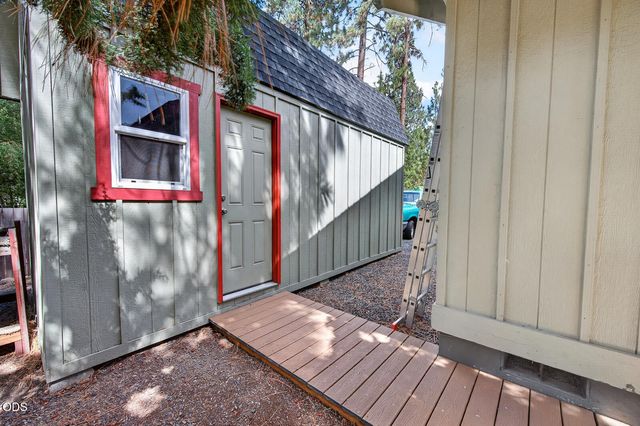 60947 Garnet Street, Bend, OR 97702