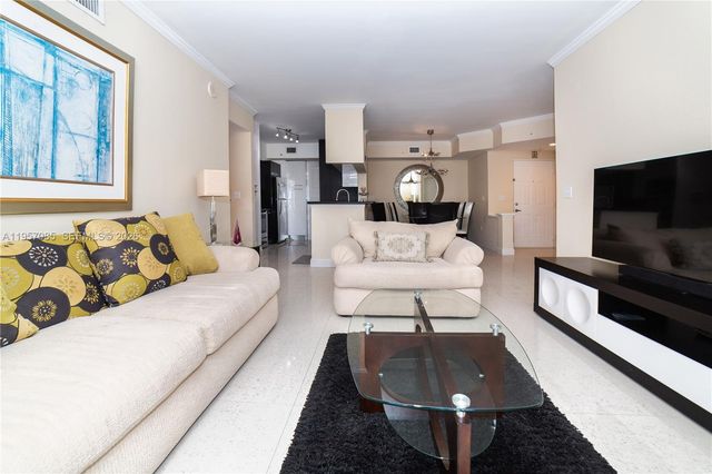 17100 N Bay Rd 1815, Sunny Isles Beach, FL 33160