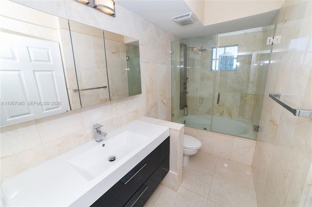 17100 N Bay Rd 1815, Sunny Isles Beach, FL 33160