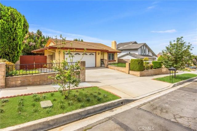 22853 La Paix Street, Grand Terrace, CA 92313