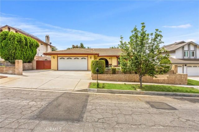 22853 La Paix Street, Grand Terrace, CA 92313