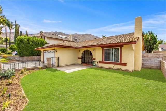 22853 La Paix Street, Grand Terrace, CA 92313