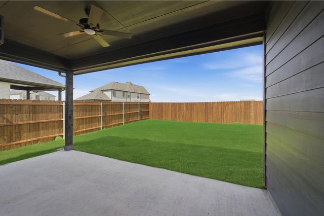 820 Metcalf Drive, Princeton, TX 75071