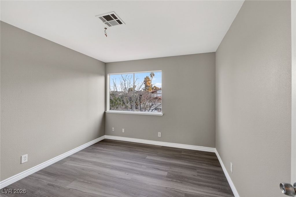 Image 29 of property listing at 3670 La Junta Drive, Las Vegas, NV 89120