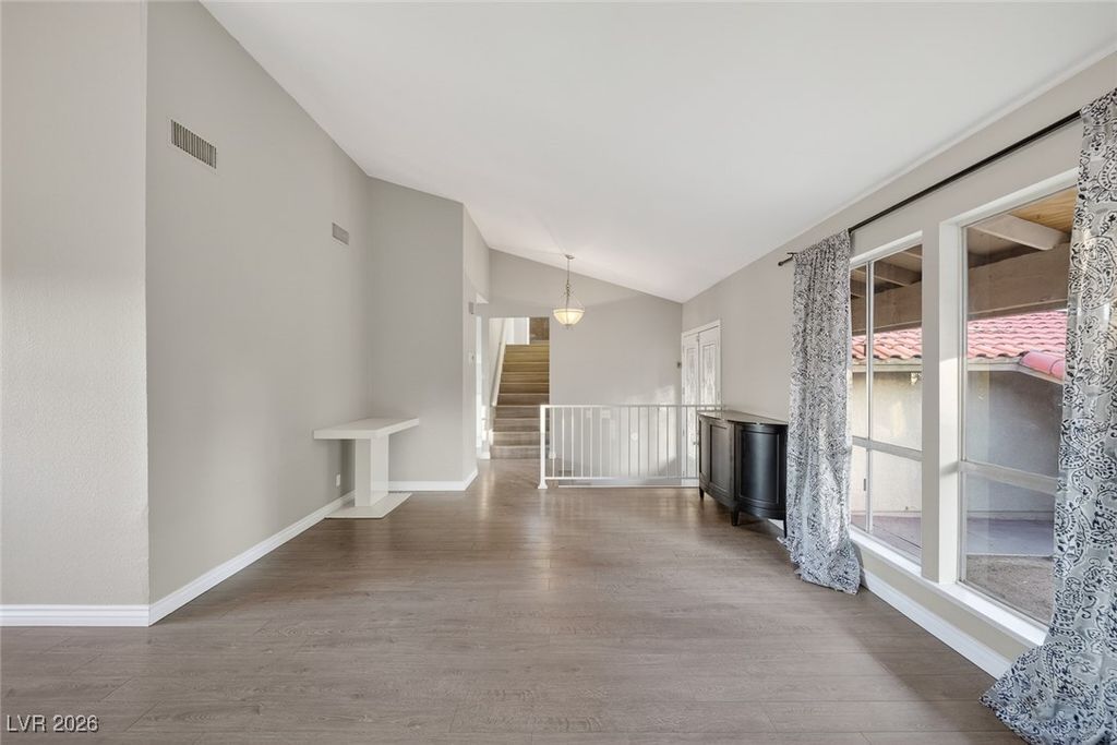 Image 6 of property listing at 3670 La Junta Drive, Las Vegas, NV 89120