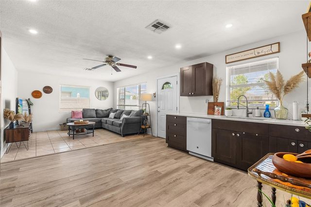 4040 68TH AVENUE N, Pinellas Park, FL 33781