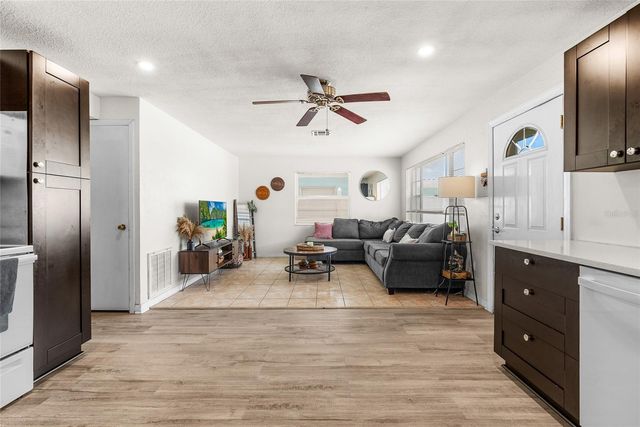 4040 68TH AVENUE N, Pinellas Park, FL 33781