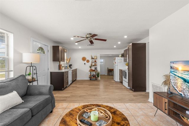 4040 68TH AVENUE N, Pinellas Park, FL 33781