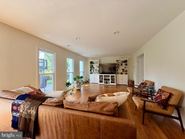 12904 MISSIONWOOD WAY, Potomac, MD 20854