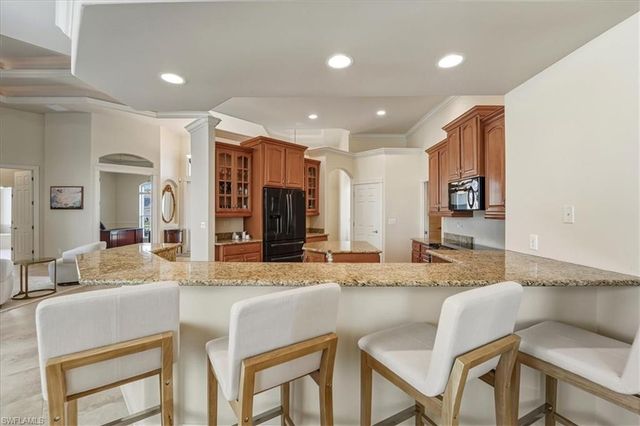 560 Inlet DR, Marco Island, FL 34145