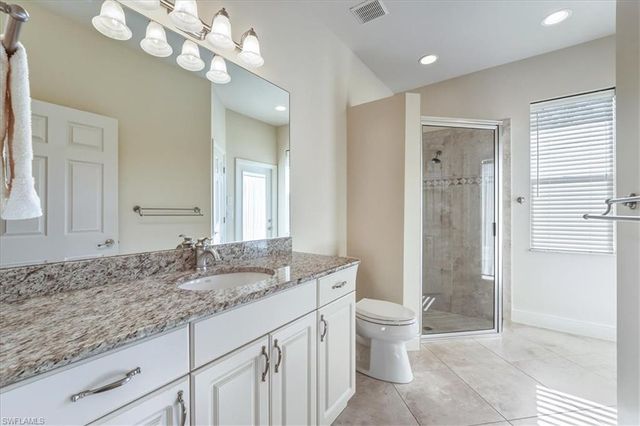 560 Inlet DR, Marco Island, FL 34145