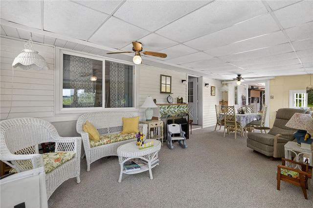 468 Crest Dr, Delmont, PA 15626