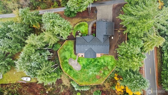14892 Peacock Hill Road SE, Olalla, WA 98359