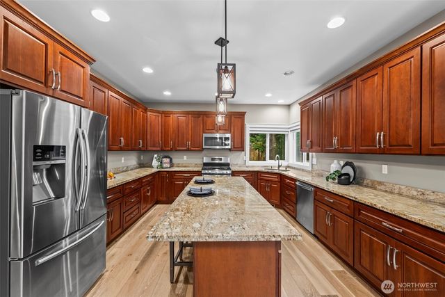 14892 Peacock Hill Road SE, Olalla, WA 98359