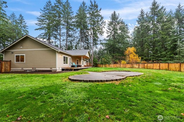 14892 Peacock Hill Road SE, Olalla, WA 98359
