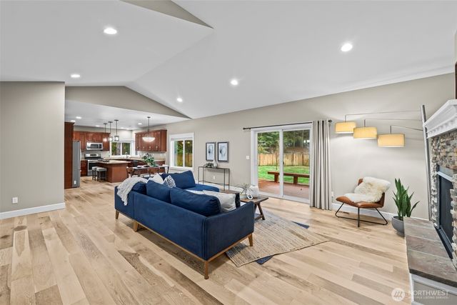 14892 Peacock Hill Road SE, Olalla, WA 98359