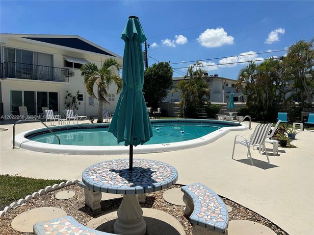 3700 Harrison St 15A, Hollywood, FL 33021