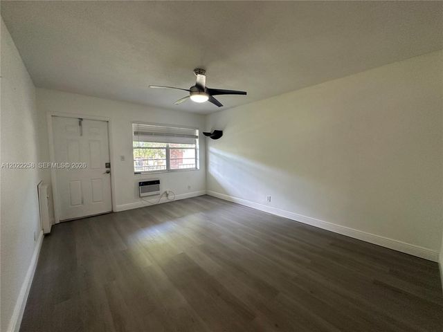 3700 Harrison St 15A, Hollywood, FL 33021