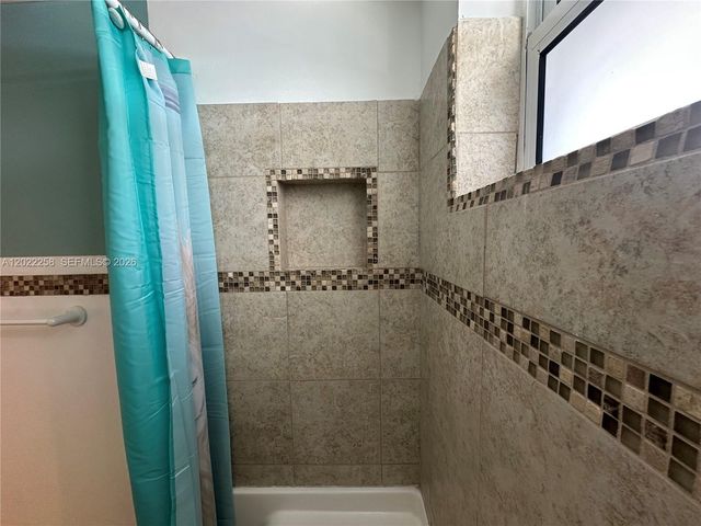 3700 Harrison St 15A, Hollywood, FL 33021